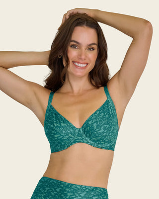 Top de bikini con tela interna en las copas de buen soporte de pecho#color_182-estampado-piel-verde