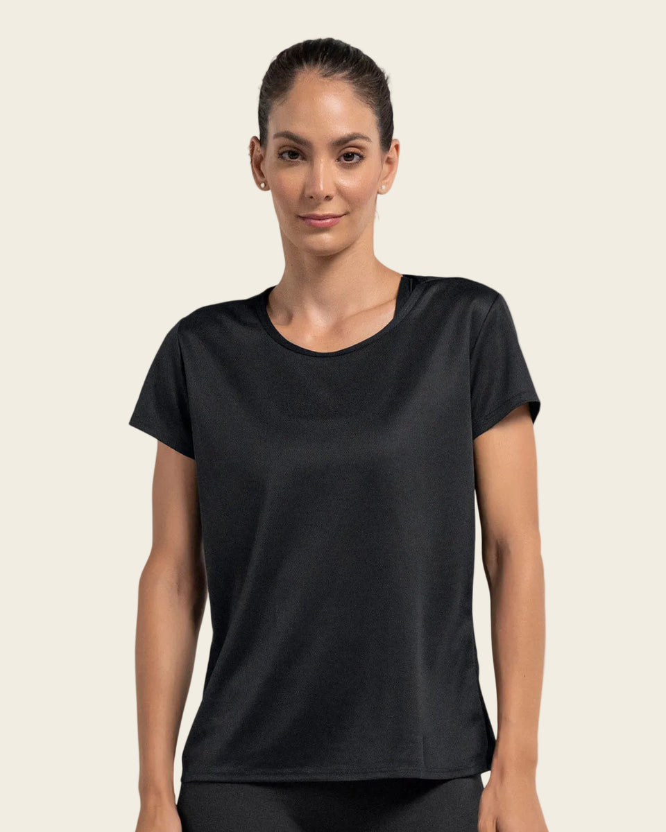 Camiseta deportiva de secado rápido y silueta semiajustada